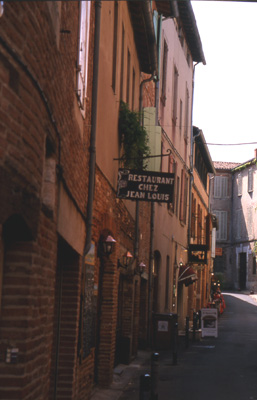 Straße in der Altstadt von Albi